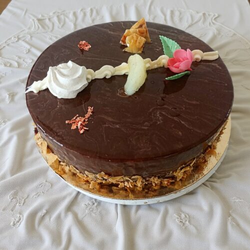 Entremet Poire & Chocolat – 10 à 18 parts