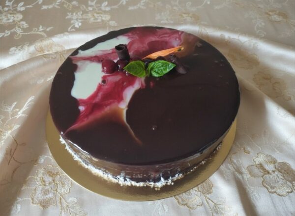 Entremet Chocolat & Fruits Rouges – 10 à 18 parts