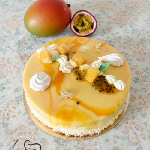 Entremet Chocolat Blanc & Passion – 10 à 18 parts